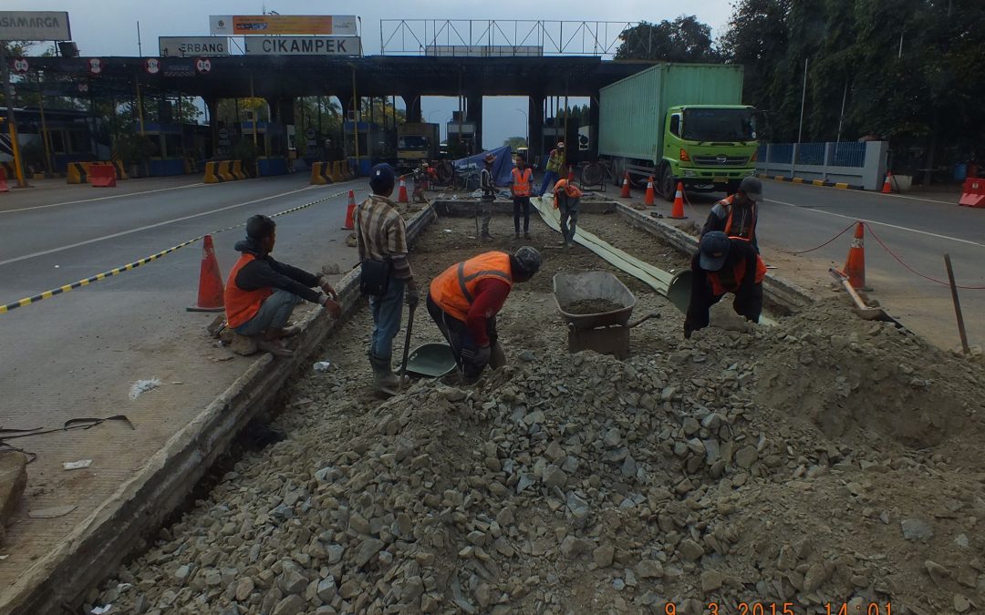 Jakarta Cikampek Grouting KM 41 43 dan Kalihurip II 2015